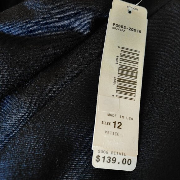 Pendleton Wool Skirt lined, side zipper, back slits. - Picture 12 of 15